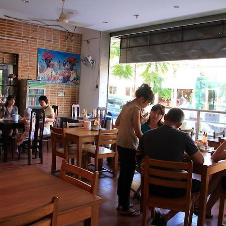 Hanhcafe Hotel Nha Trang Esterno foto