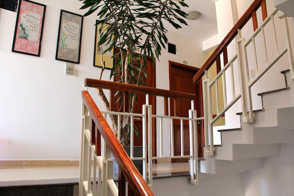 Hanhcafe Hotel Nha Trang Esterno foto